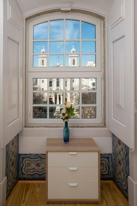 Apartment Luxurious Cais Do Sodre, 4 Bedrooms With View *