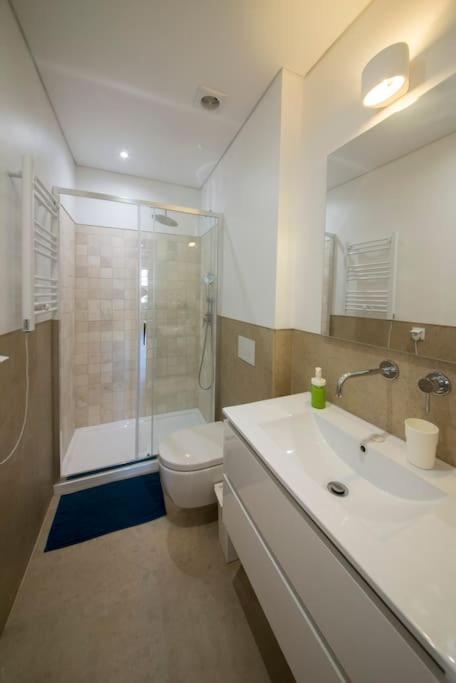 Luxurious Cais Do Sodre, 4 Bedrooms With View * Lisbon